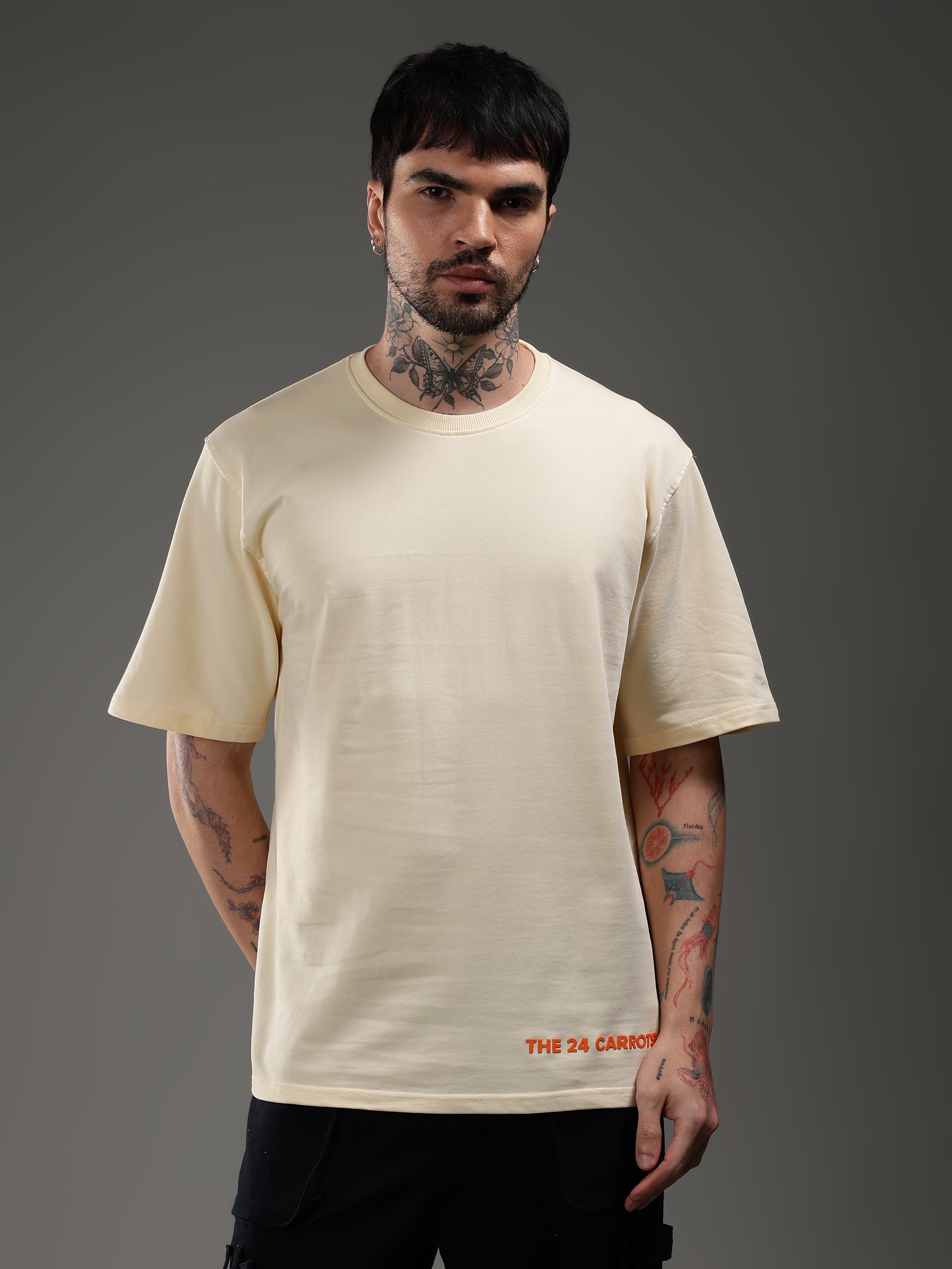 Men wearing sandal oversized t-shirt streetwear outfit India
